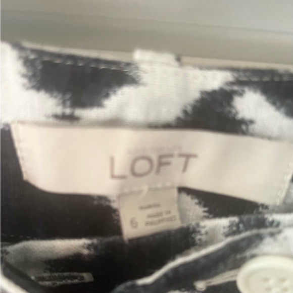 Ann Taylor Loft navy and white Aztec pants 6 - Picture 5 of 5